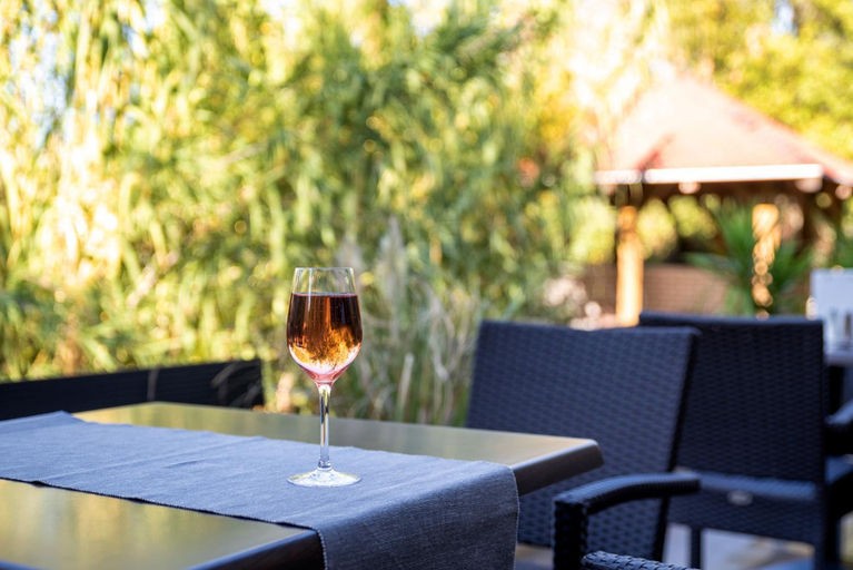 Food & Drinks, Atrium Agard Panzio, Gárdony