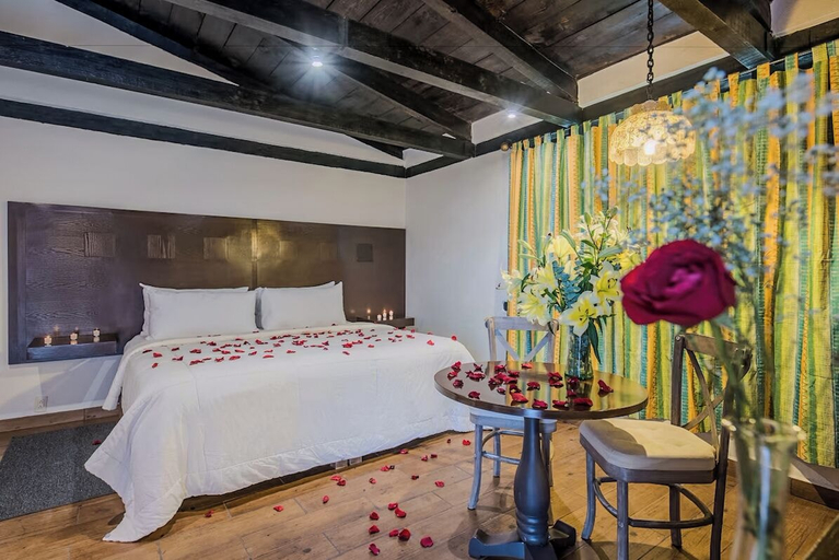 Bedroom 4, Hotel Chocolate Carruaje, Guanajuato