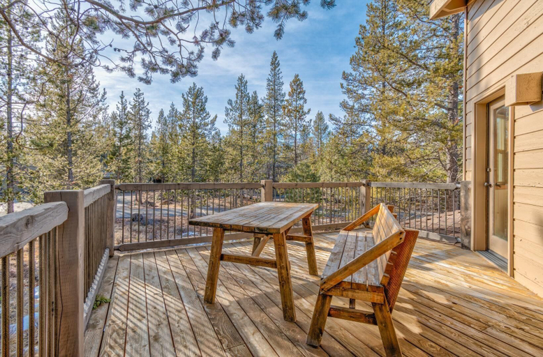 Others 5, Paper Birch Lane 10, Deschutes