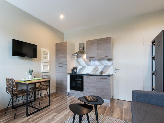 Dining Room 7
