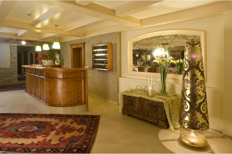 Public Area, Hotel Huber Hochland, Schwaz