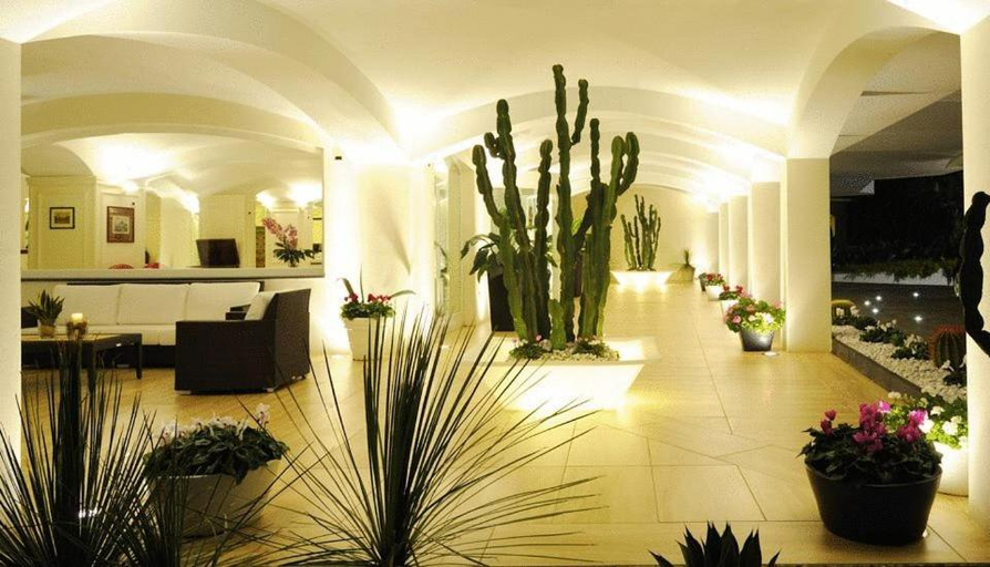 Public Area 4, Meridiana Hotel Paestum, Salerno