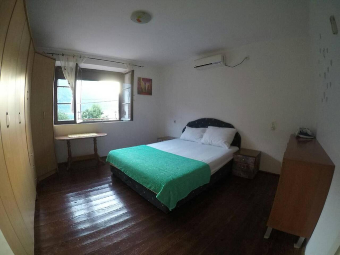 Others 2, Apartments Vido