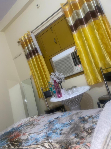 Varanasi hotel, Varanasi