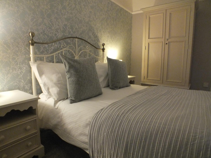 Others 3, Devonshire Arms Inn, North Yorkshire
