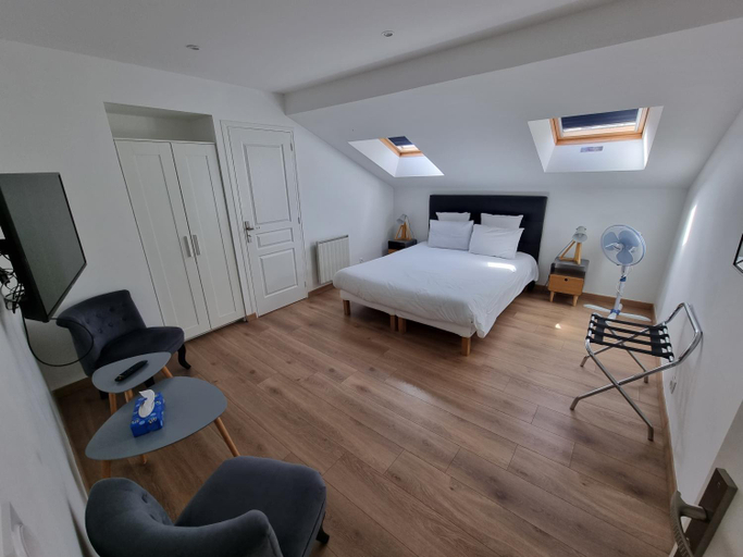 Bedroom 8