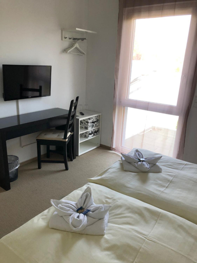 Others 2, NOX - Bed & Breakfast, Höxter