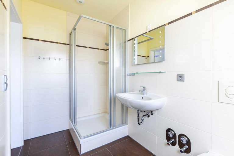 Bathroom 3, Ferienhaus Drachenflieger Pepelow, Rostock