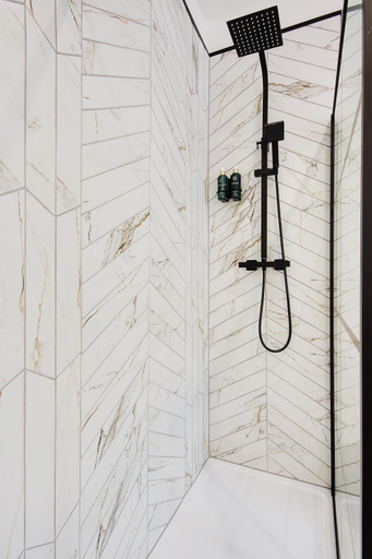 Bathroom 12
