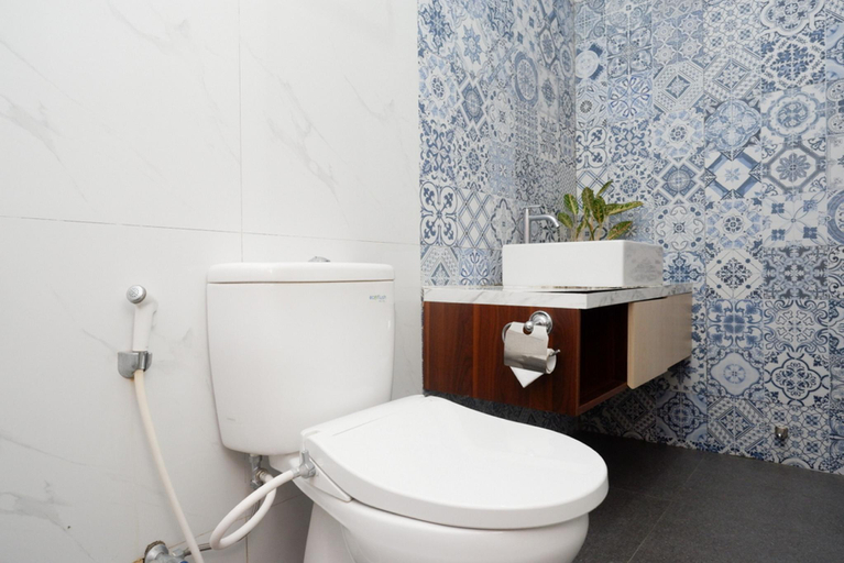Bathroom 1