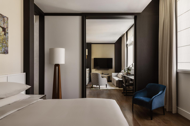 Bedroom 16