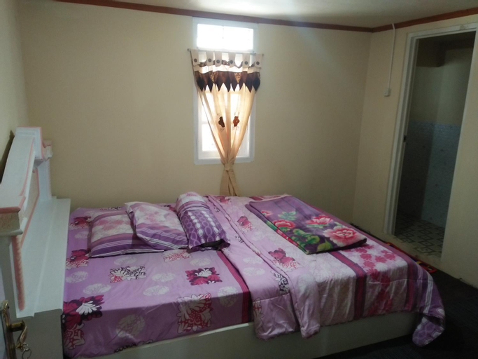 Bedroom 1, villa HUMAIRA DIENG, Wonosobo