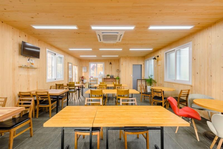 3, Seogwipo Muldandongsan Log Pension, Seogwipo