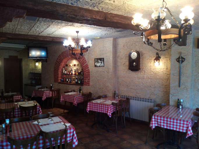 Food & Drinks 5, Hostal Restaurante Cornella, Barcelona