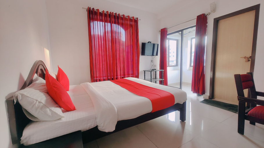 Bedroom 2, Lumino Karthika, Idukki