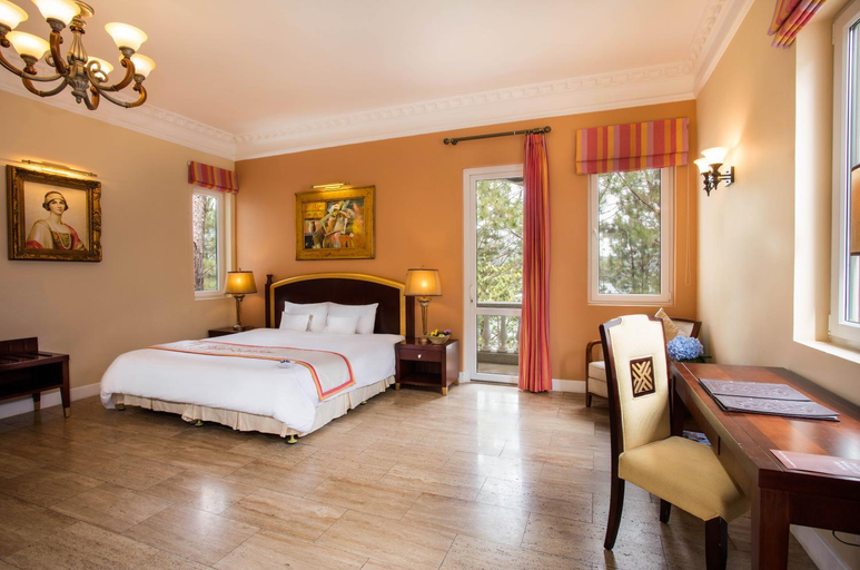 Bedroom 8