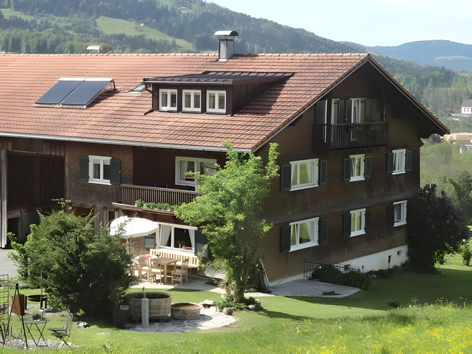 Others 4, Familienbauernhof Koss Schertler, Bregenz
