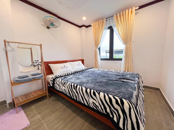 Bedroom 6
