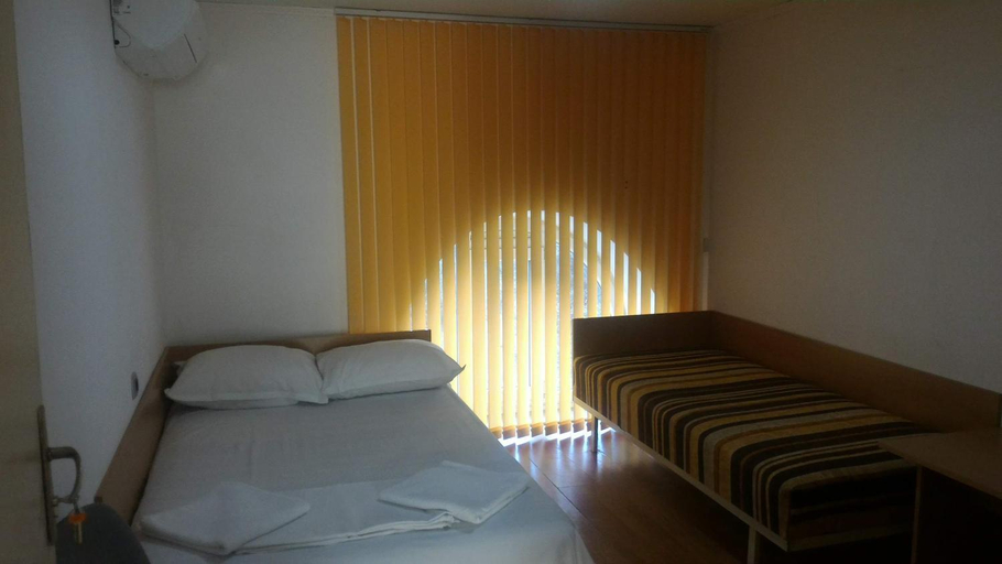Others 4, Hostel Ruschuk, Rousse