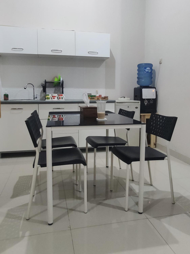 Dining Room 5