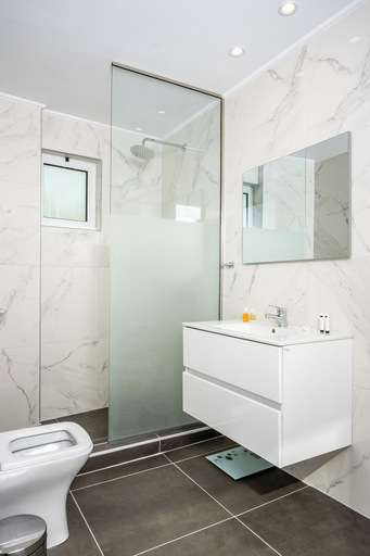 Bathroom 5, Athinais Suites, Crete