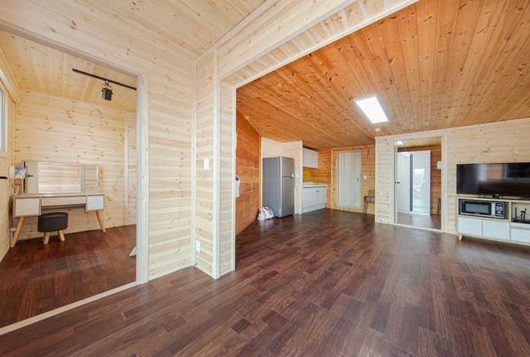 Others 3, Daecheon Log Sky Garden Pension, Boryeong