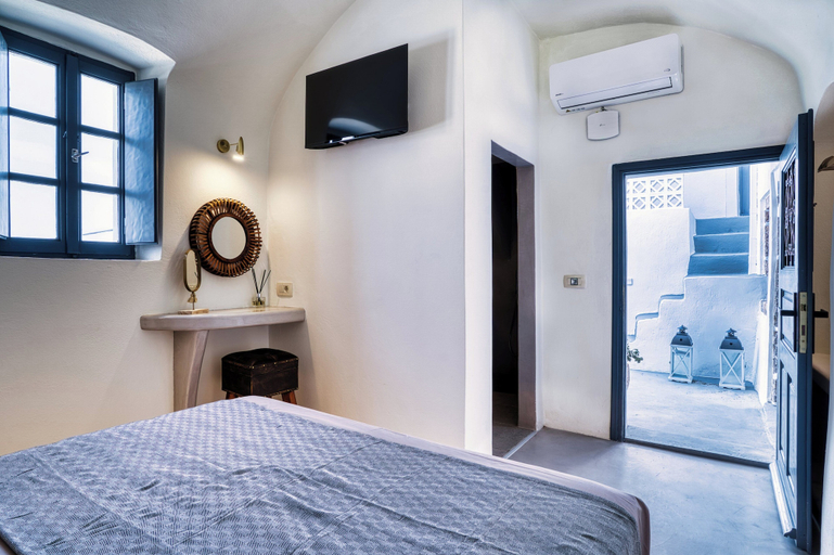 Bedroom 4, 360o 2BD Panoramic Apartment, South Aegean