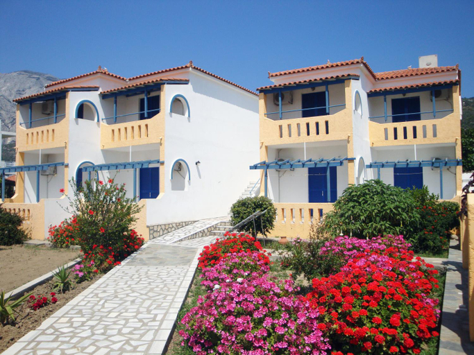 Others 5, Pavlis Studios Kampos, North Aegean