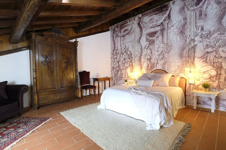 Bedroom 5, La Celeste Galeria, Mantua