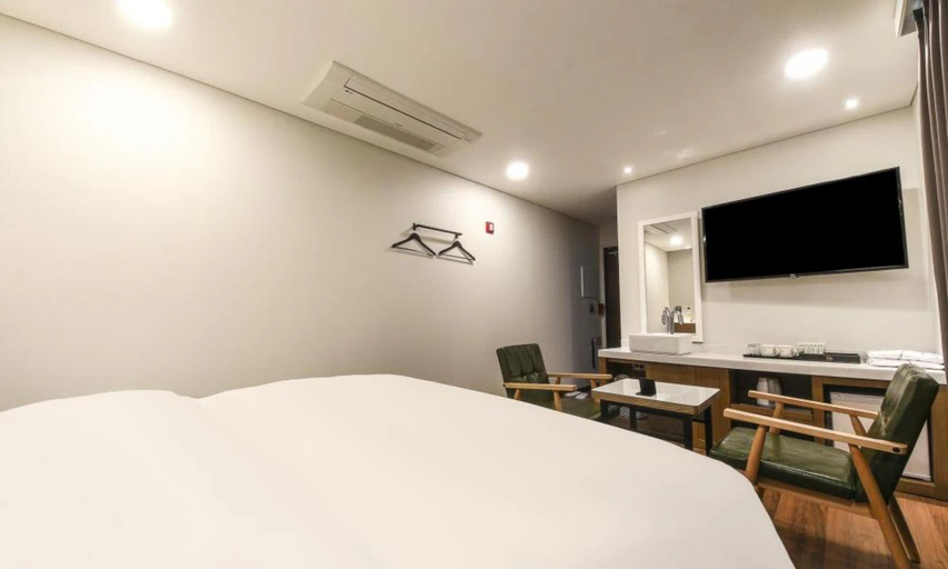Bedroom 3, Anyang CNC Hotel, Anyang