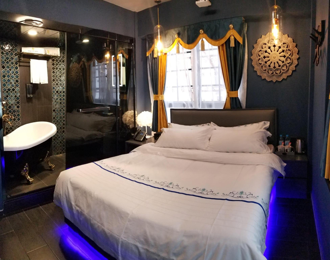 Bedroom, Star City Hotel - Causeway Bay, Hong Kong Island