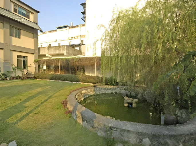 Others 4, Chi Chi House, Nantou