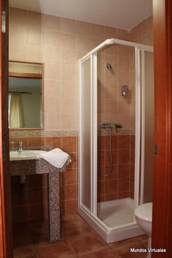Others 5, Nuevo Hostal Paulino, Cáceres