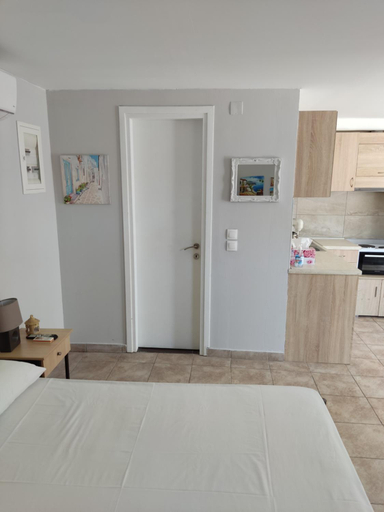 Others 3, Silvia's Apartments, Ionian Islands