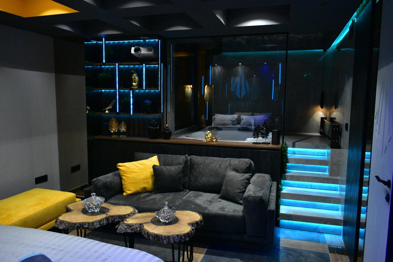 3, Private Spa Penthouse