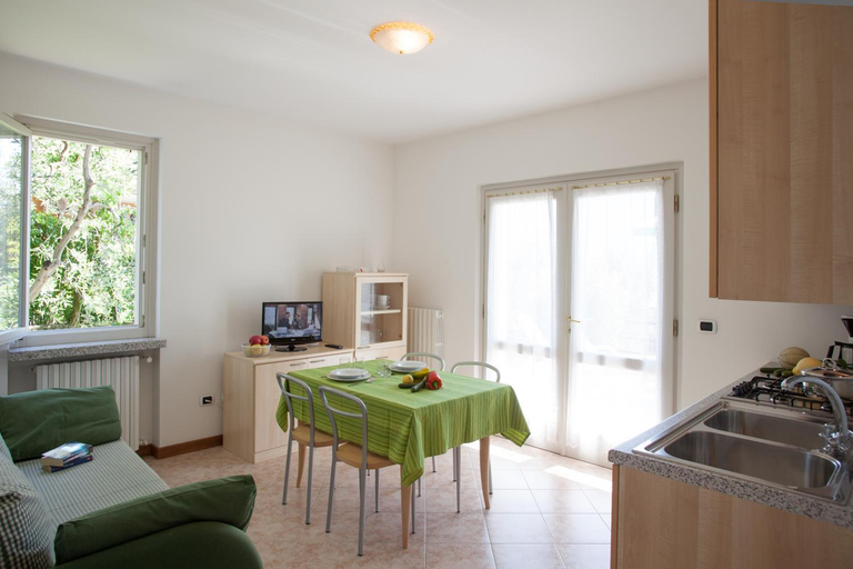 5, RESIDENCE VILLA ARANCI, Brescia