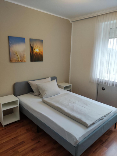 Bedroom 13