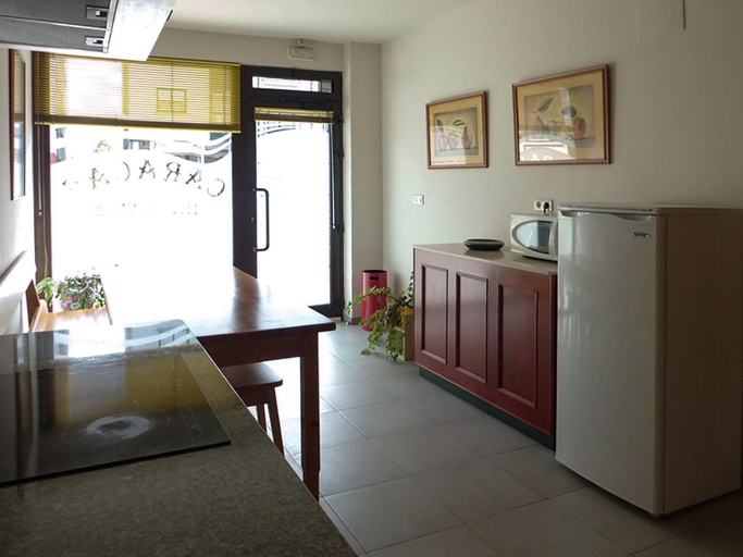 Others 3, Hostal Caracas, Pontevedra