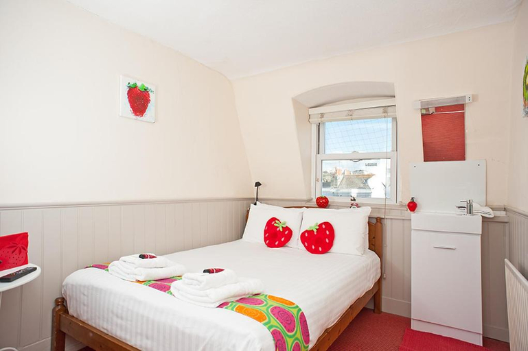 Bedroom 5, Strawberry Fields, Brighton and Hove
