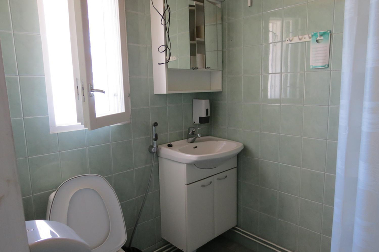 Bathroom 3, Hotel Laatokan Portti, South Karelia