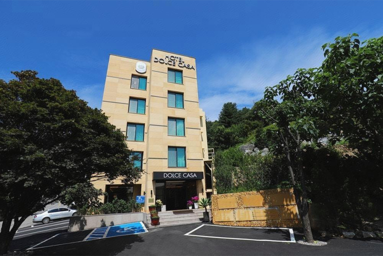 Exterior & Views 2, Namyangju Dolcecasa Hotel, Namyangju