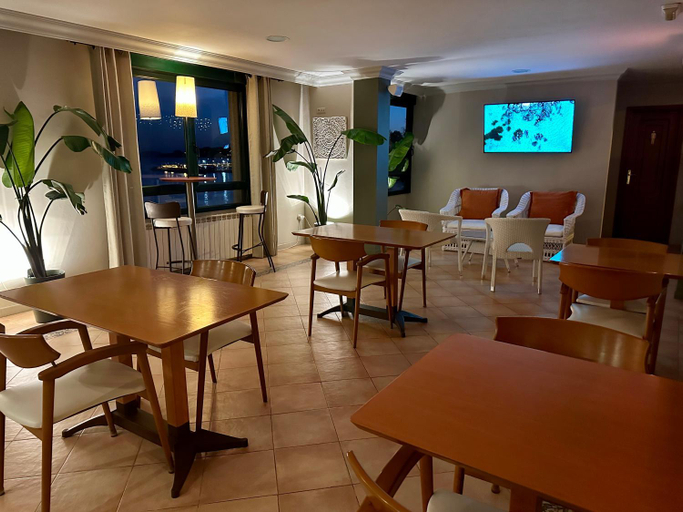 Food & Drinks 4, Hostal Casa Aurita Adults Only, Pontevedra