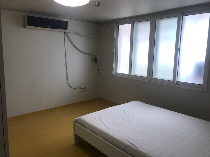 Bedroom 1, Sam APT(full rental), Goyang