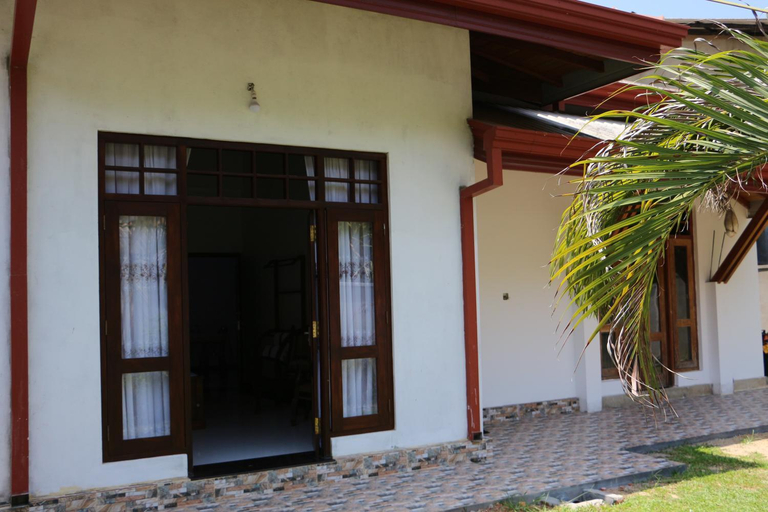 Others 4, City Beach Apartment, Bentota
