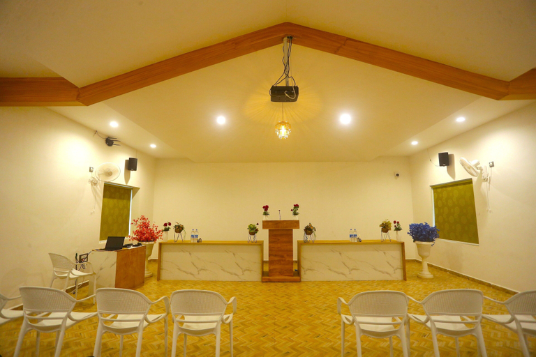 Food & Drinks 4, The Comfort Gir Resort, Junagadh
