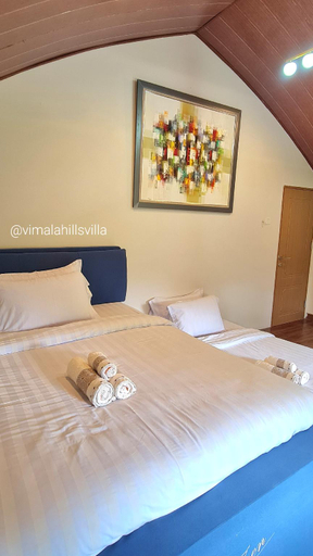 Bedroom 3, Premium 6 Bedroom Villa Private Pool Vimala Hills, Bogor