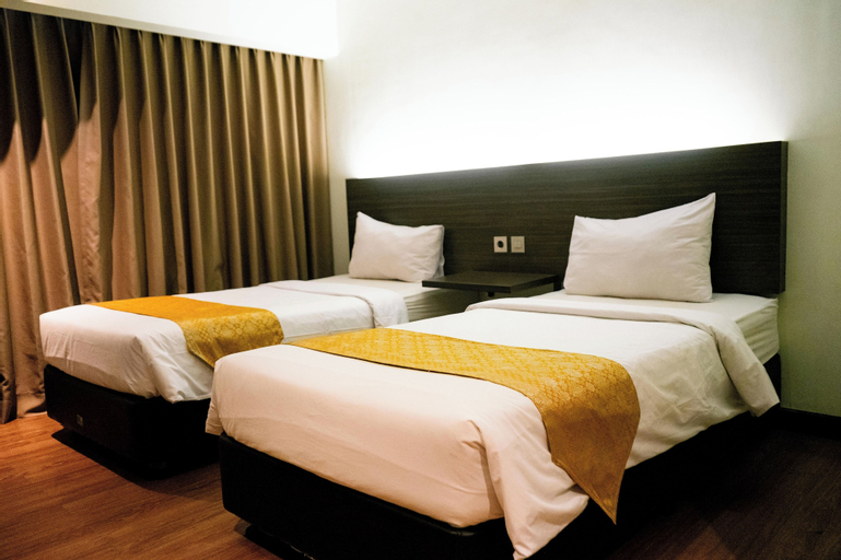 Bedroom 8