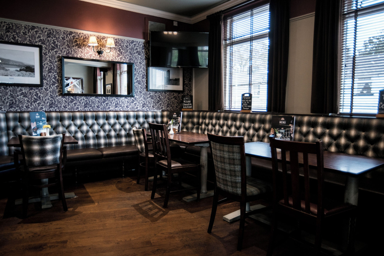 Food & Drinks 4, Black Dog Inn, Blackburn with Darwen