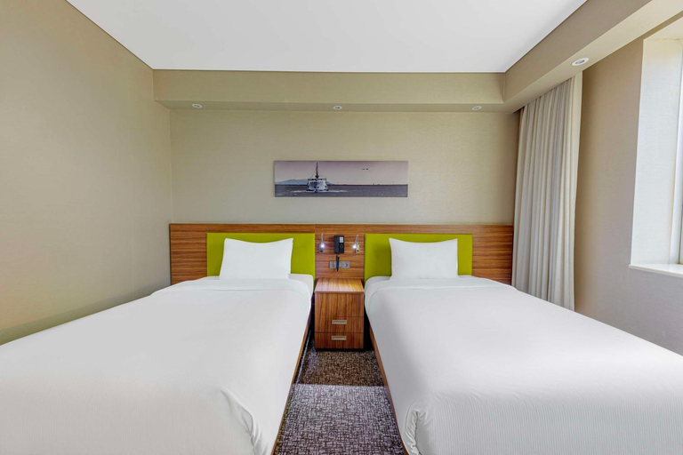 Bedroom 12