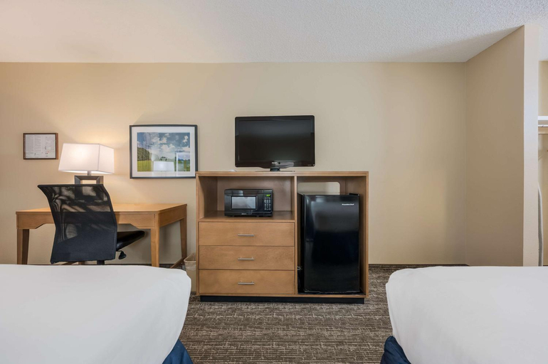 Bedroom 8